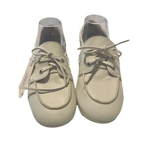 NWT Tommy Bahama Seafairer Women's Lace Up Boat Shoes Flats Cream 6.5